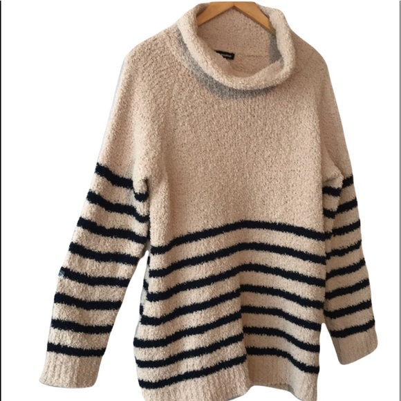 mittoshop Sweaters - Mittoshop Women's Turtleneck Chunky Sweater Medium/Large